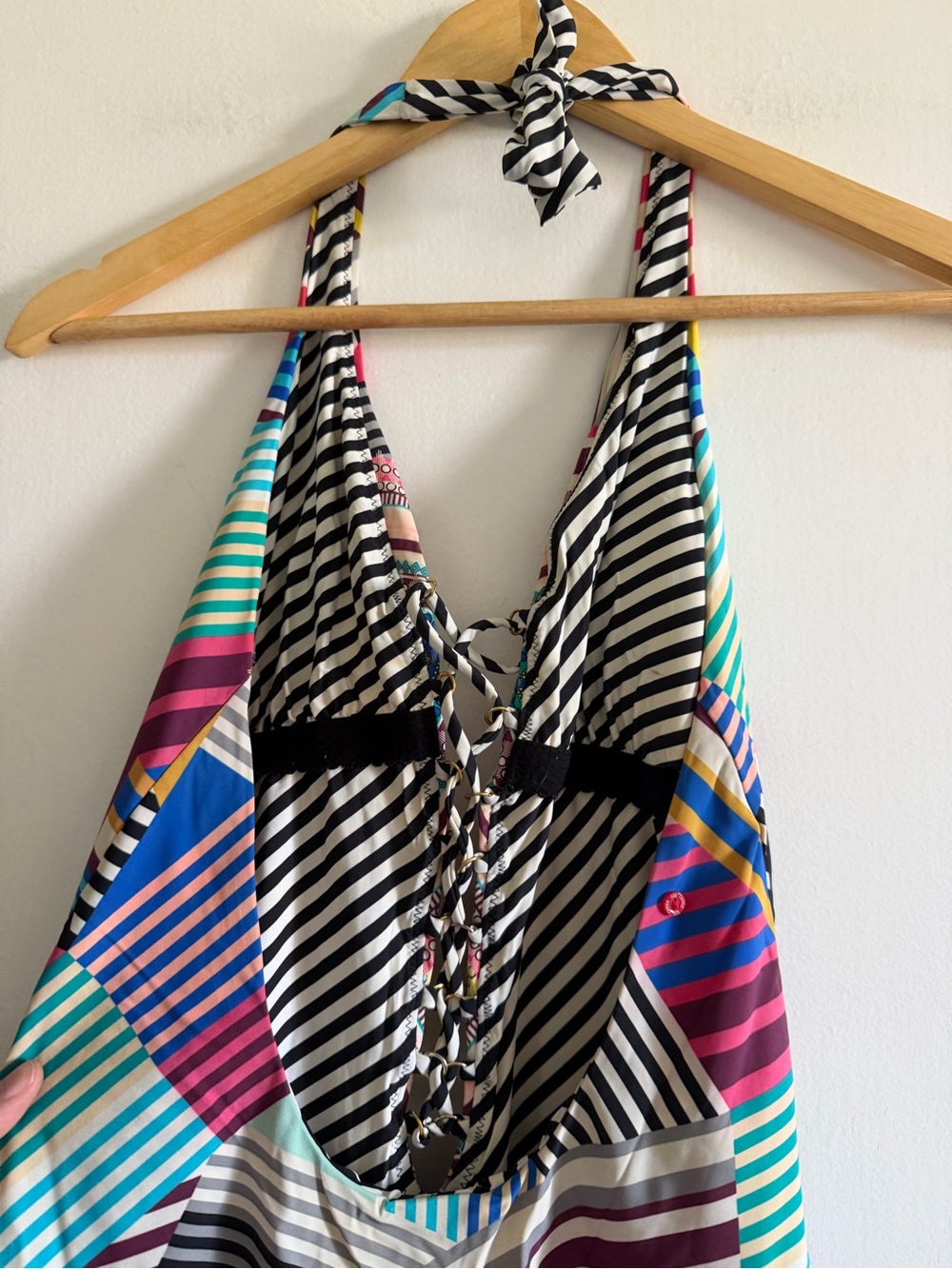 Red Carter Colorful Mediterranean Lace Up Plunge One Piece Swimsuit size Small - Picture 6 of 8